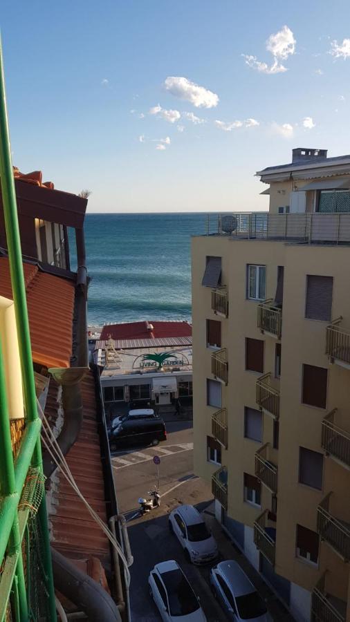 appartamento vista mare Sanremo Esterno foto